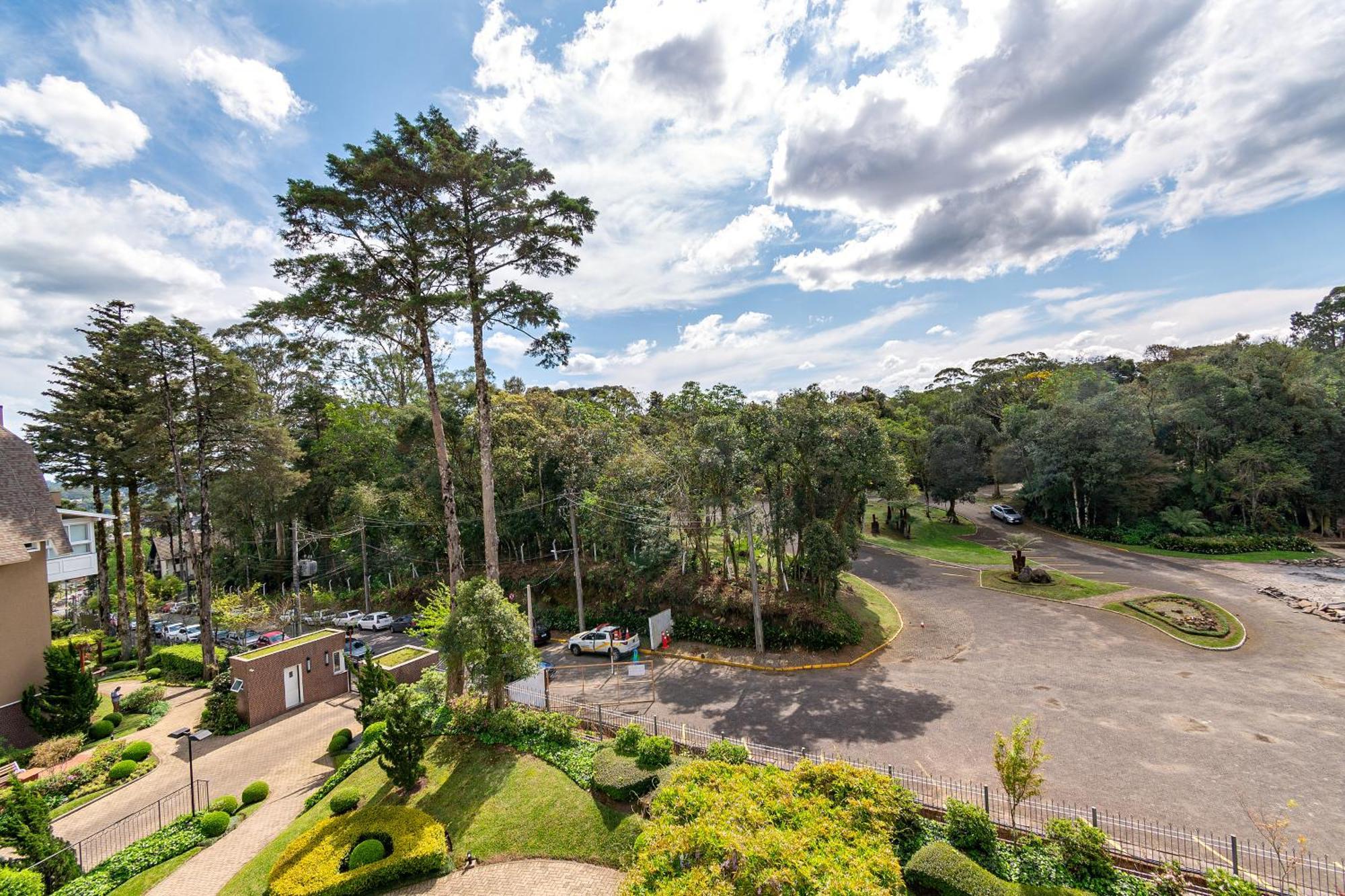 Luxuoso Apartamento Central Para 10 Pessoas Gramado Bagian luar foto