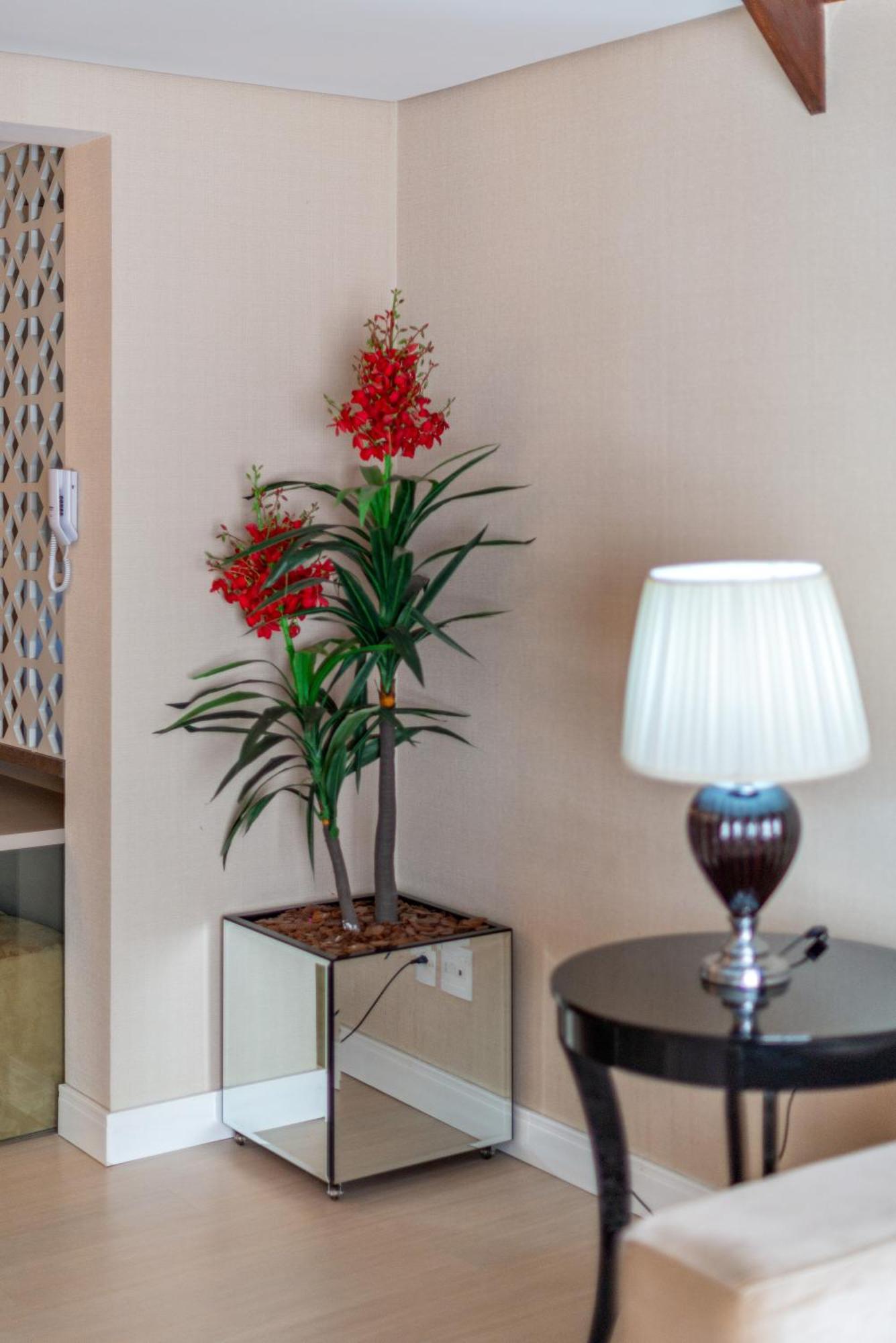 Luxuoso Apartamento Central Para 10 Pessoas Gramado Bagian luar foto